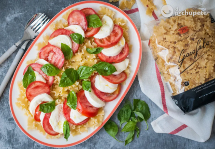 ensalada de albahaca
